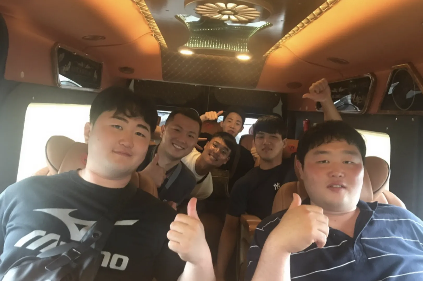 https://image.kkday.com/v2/image/get/w_1920,h_1080,c_fit,q_55,wm_auto/s1.kkday.com/product_27770/20230208034516_Sy4Tu/png