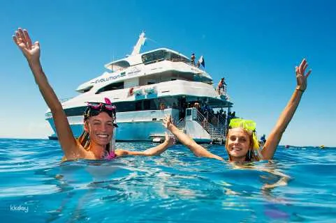 [Eco Tour] Great Barrier Reef from Cairns: Outer Reef Cruise and Dive Full-Day Tour by Evolution Cruise | Queensland