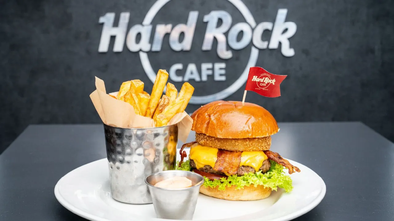 The Ultimate Legendary Combo at Hard Rock Cafe Dubai
